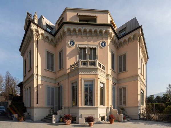 appartamento in vendita a Torino in zona Cavoretto