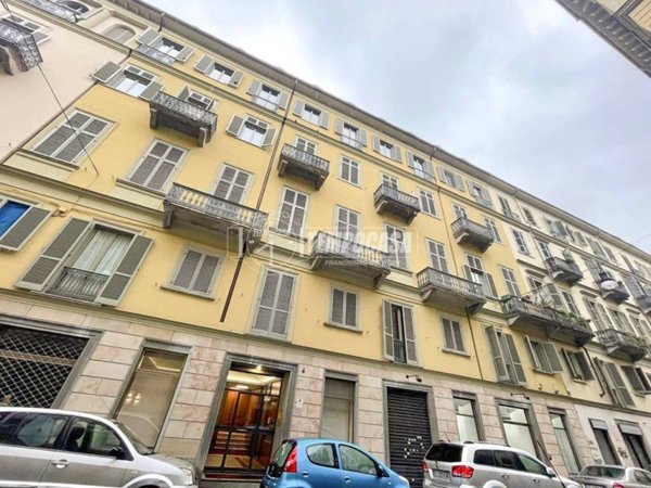 appartamento in vendita a Torino in zona Crocetta