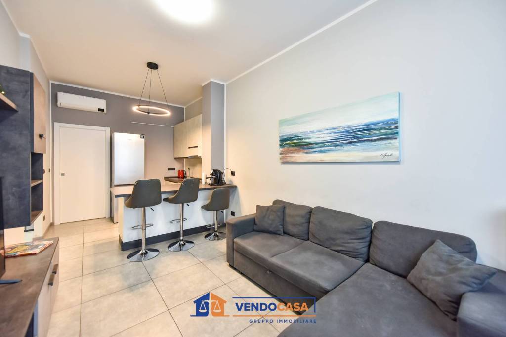 appartamento in vendita a Torino in zona Cit Turin