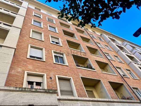 appartamento in vendita a Torino in zona Crocetta
