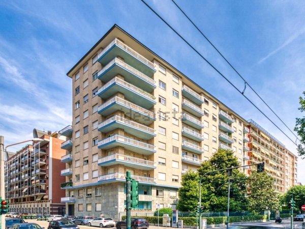 appartamento in vendita a Torino in zona Santa Rita
