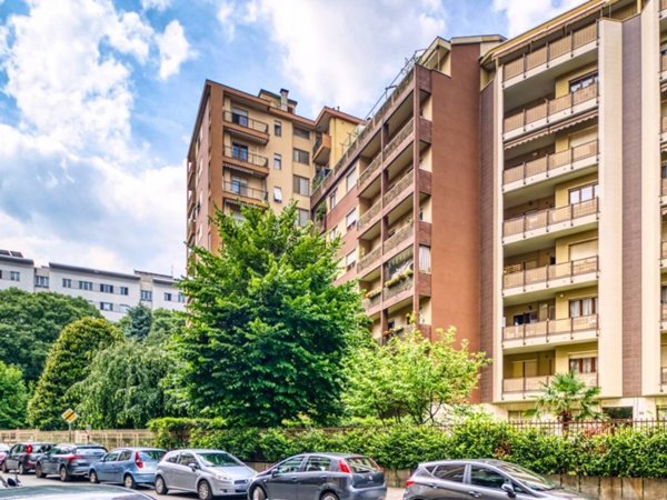 appartamento in vendita a Torino in zona Parella