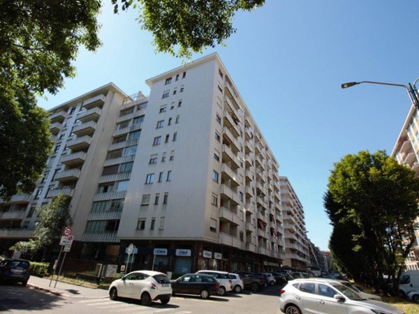 appartamento in vendita a Torino in zona Pozzo Strada
