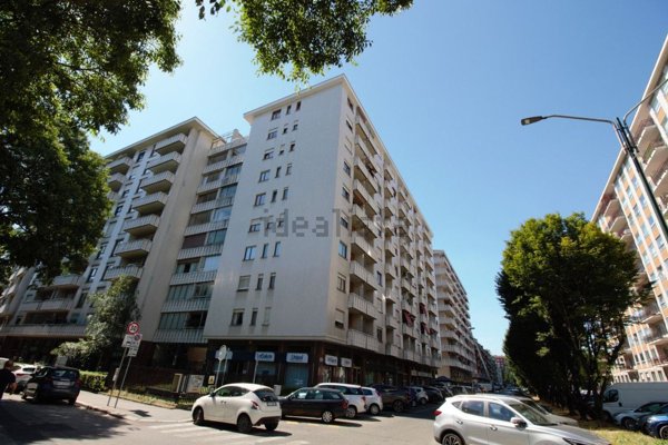appartamento in vendita a Torino in zona Pozzo Strada