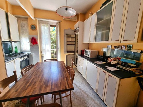 appartamento in vendita a Torino in zona Santa Rita