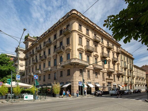 appartamento in vendita a Torino in zona San Salvario