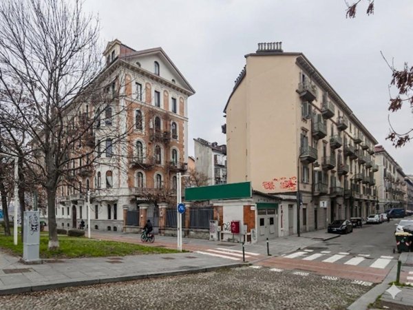 appartamento in vendita a Torino in zona Crocetta