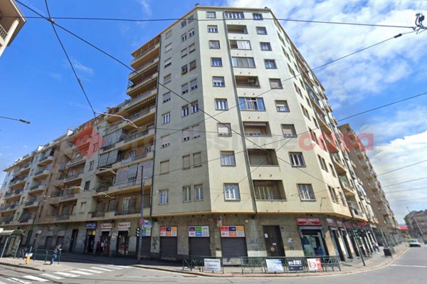 appartamento in vendita a Torino in zona Borgata Vittoria