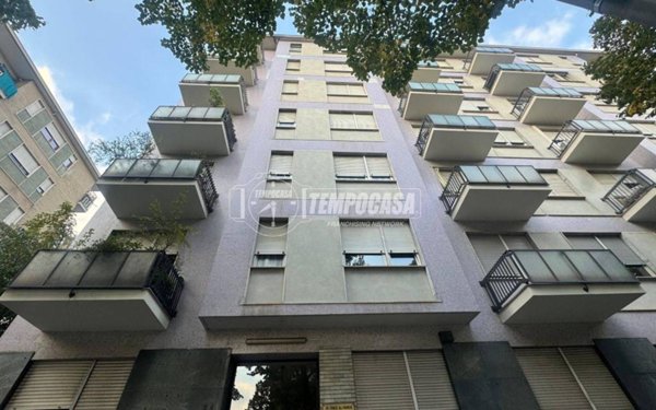 appartamento in vendita a Torino in zona Lingotto