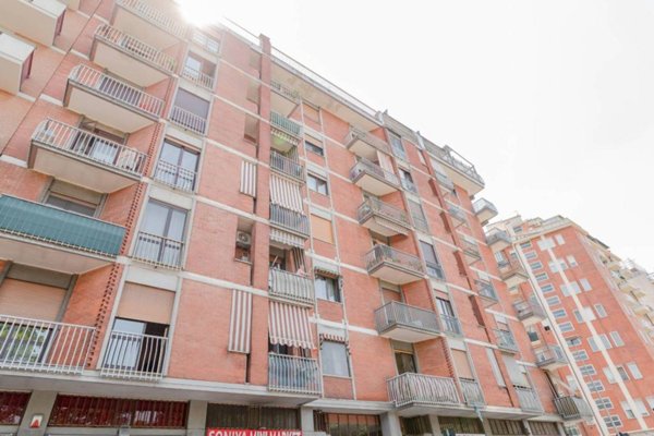appartamento in vendita a Torino in zona Lucento