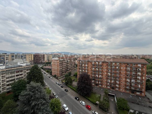 appartamento in vendita a Torino in zona Lucento