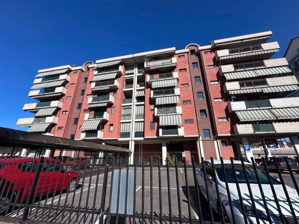 appartamento in vendita a Torino in zona Mirafiori Sud
