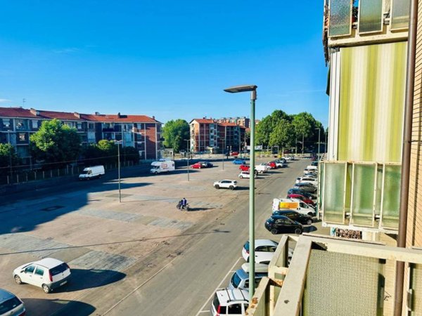 appartamento in vendita a Torino in zona Lucento