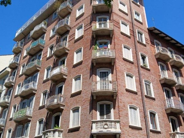 appartamento in vendita a Torino in zona Pozzo Strada