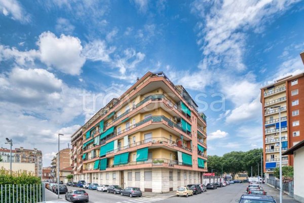 appartamento in vendita a Torino in zona Lucento