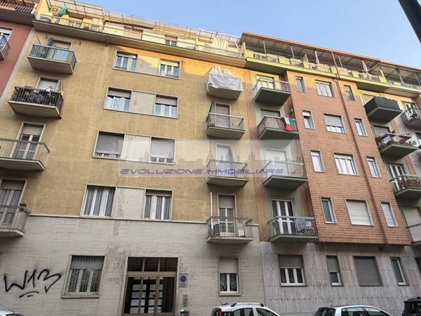 appartamento in vendita a Torino in zona Parella