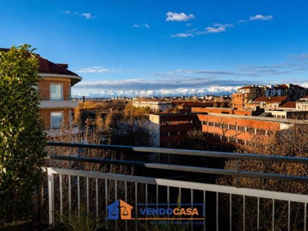appartamento in vendita a Torino in zona Crocetta