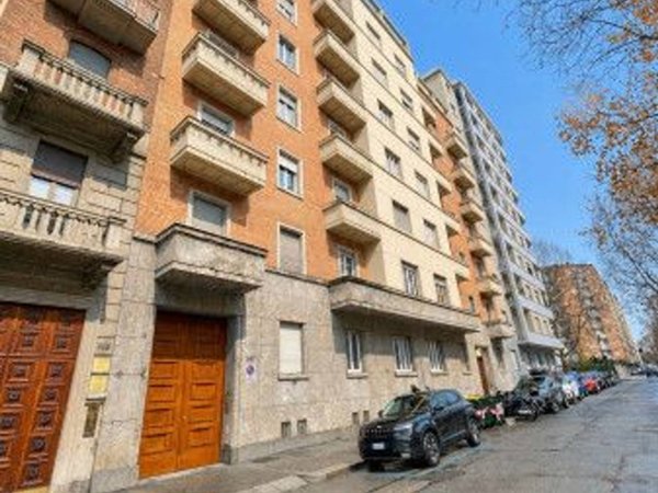 appartamento in vendita a Torino in zona Crocetta