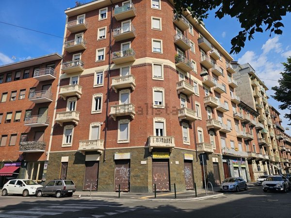 appartamento in vendita a Torino in zona Borgo San Paolo