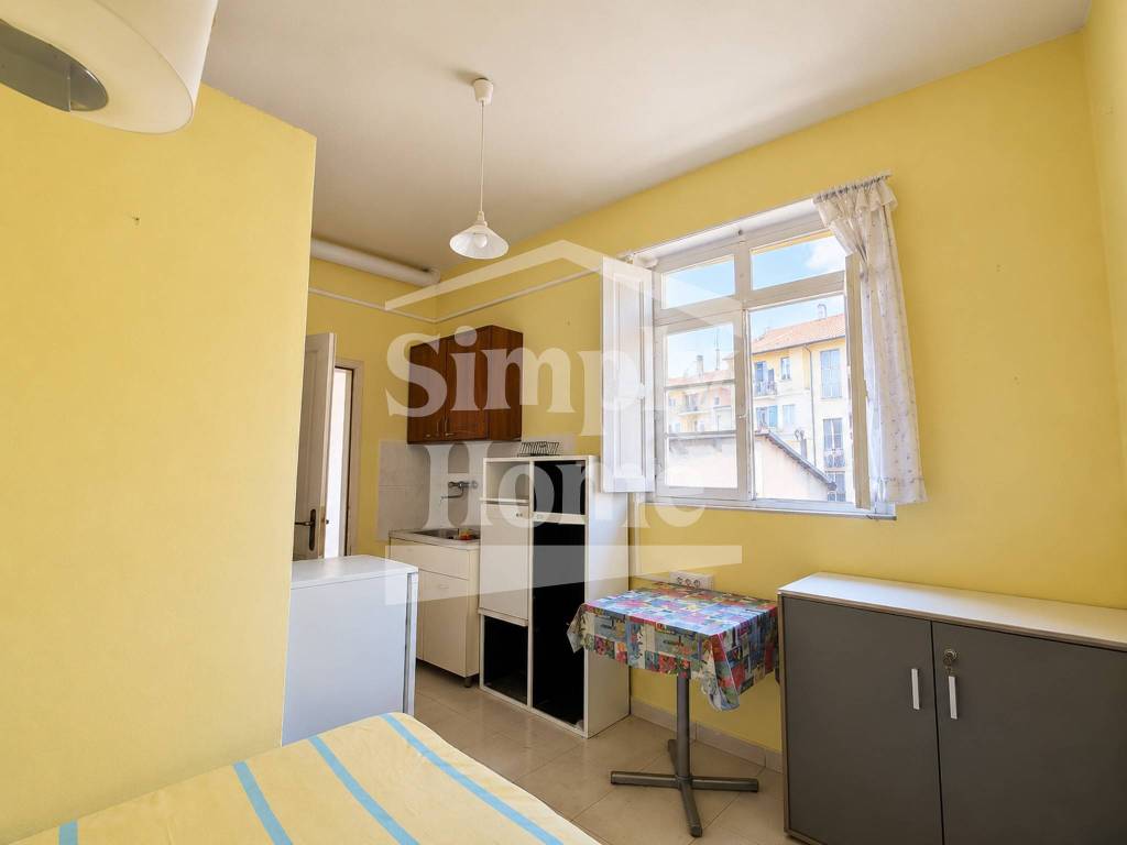appartamento in vendita a Torino in zona Cenisia