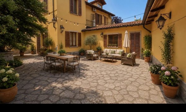 casa indipendente in vendita a Torino in zona Madonna del Pilone