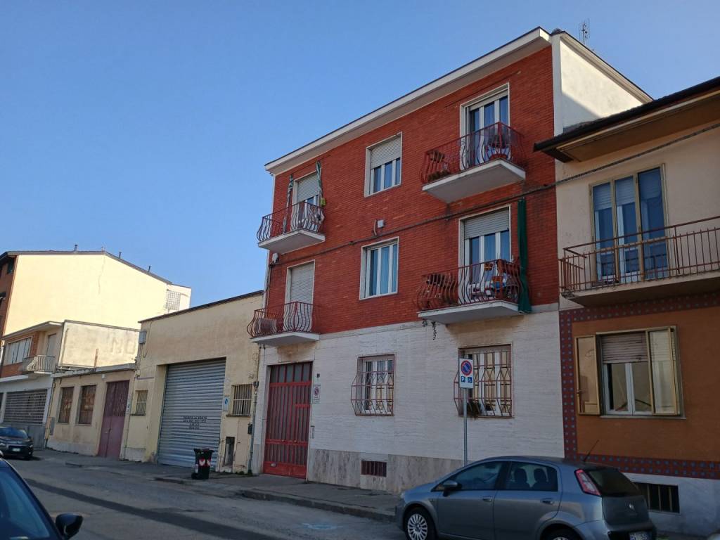appartamento in vendita a Torino in zona Pozzo Strada