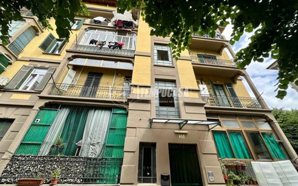 appartamento in vendita a Torino in zona Cenisia