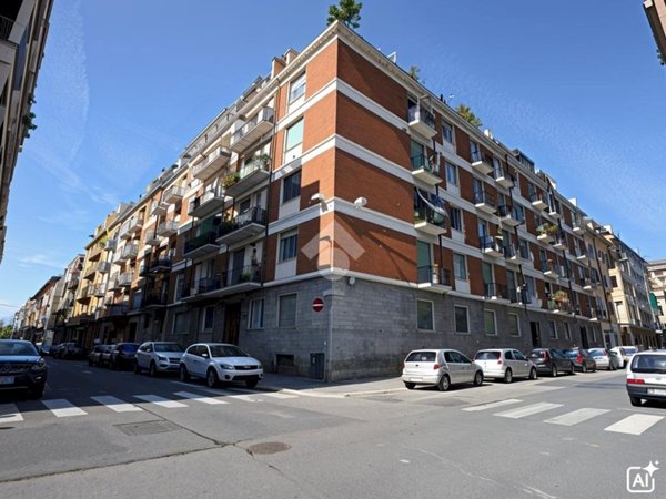 appartamento in vendita a Torino in zona San Salvario