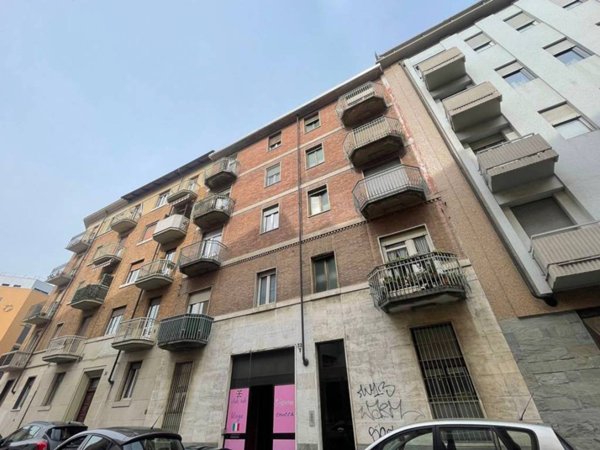 appartamento in vendita a Torino in zona Cenisia
