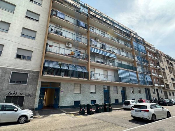 appartamento in vendita a Torino in zona Lingotto
