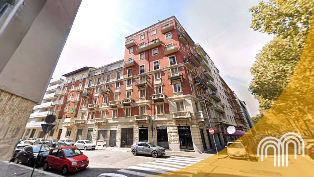 negozio in vendita a Torino in zona Cenisia