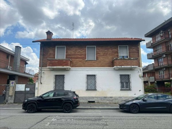 casa indipendente in vendita a Torino in zona Mirafiori Sud
