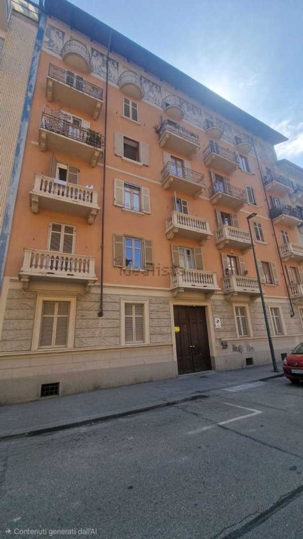appartamento in vendita a Torino in zona Santa Rita