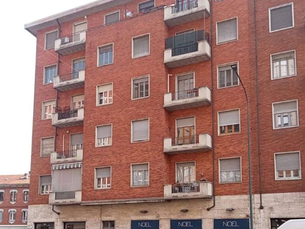 appartamento in vendita a Torino in zona Rebaudengo