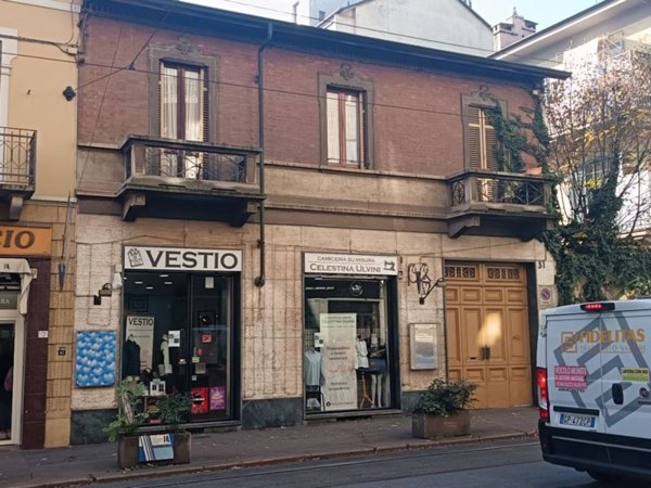 casa indipendente in vendita a Torino in zona Campidoglio