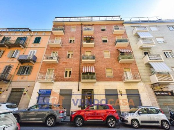 appartamento in vendita a Torino in zona San Salvario