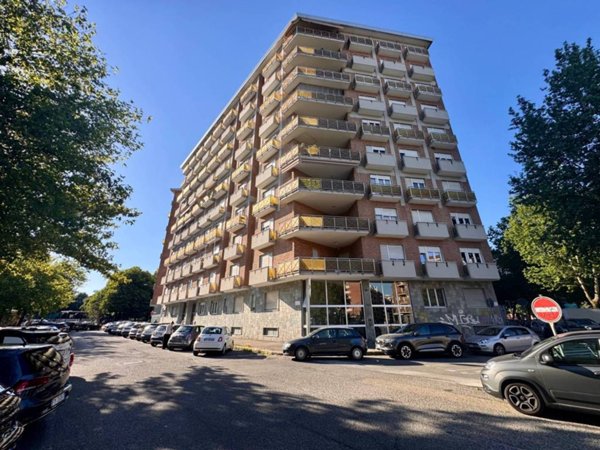 appartamento in vendita a Torino in zona Mirafiori Nord