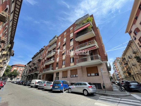 appartamento in vendita a Torino in zona Crocetta