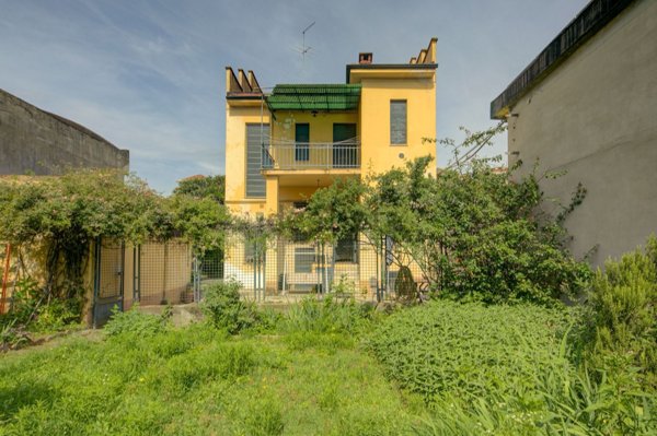 casa indipendente in vendita a Torino in zona Lingotto