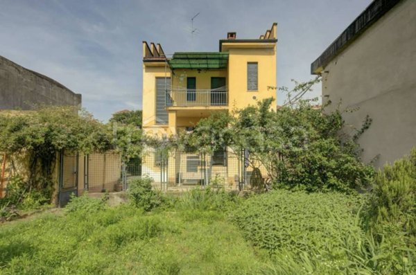 casa indipendente in vendita a Torino in zona Lingotto