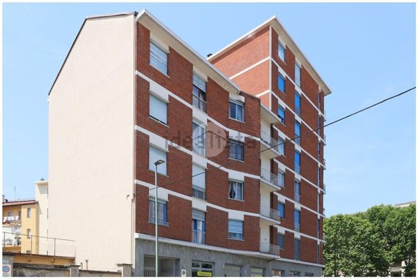 appartamento in vendita a Torino in zona Lucento