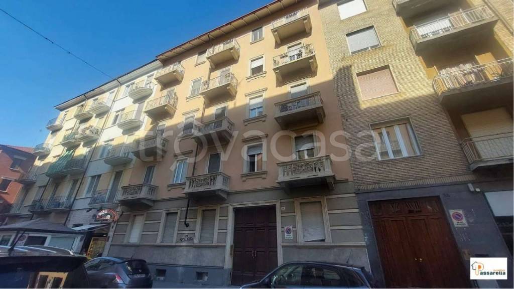 appartamento in vendita a Torino in zona Parella