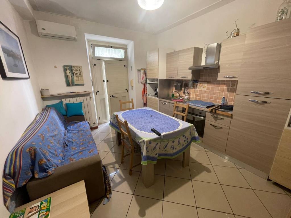 appartamento in vendita a Torino in zona Lucento