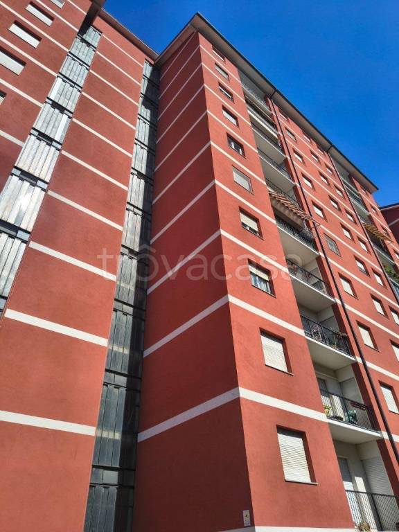 appartamento in vendita a Torino in zona Mirafiori Sud