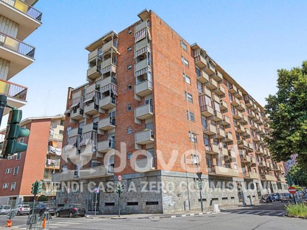 appartamento in vendita a Torino in zona Mirafiori Nord