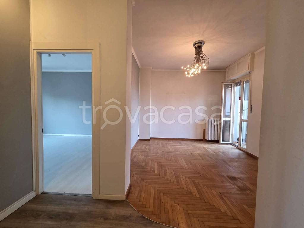 appartamento in vendita a Torino in zona Parella