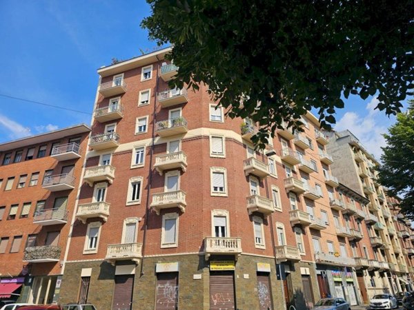 appartamento in vendita a Torino in zona Borgo San Paolo