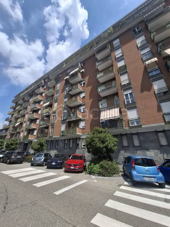 appartamento in vendita a Torino in zona Santa Rita