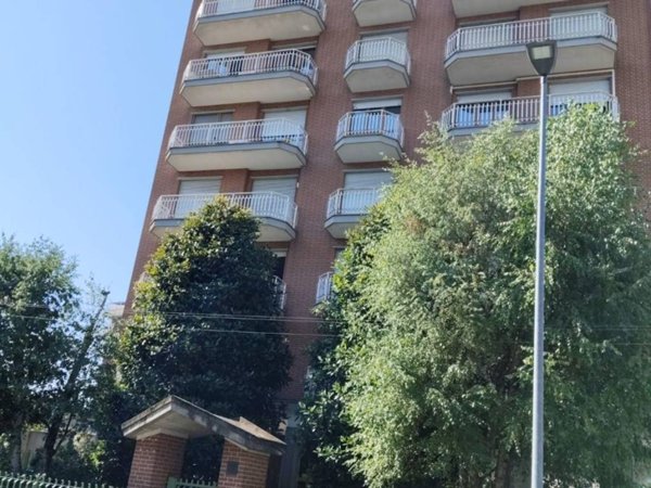 appartamento in vendita a Torino in zona Mirafiori Sud