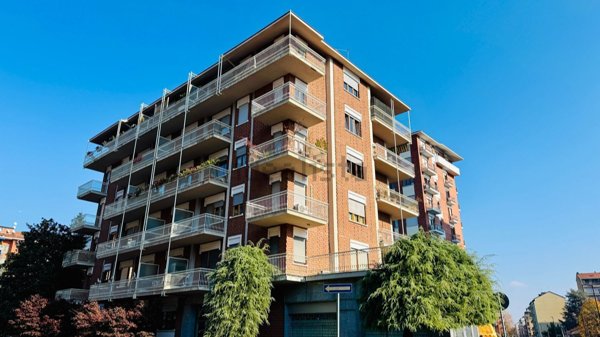 appartamento in vendita a Torino in zona Parella